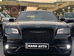 کرایسلەر 300
